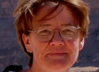 Sue Wright Headshot